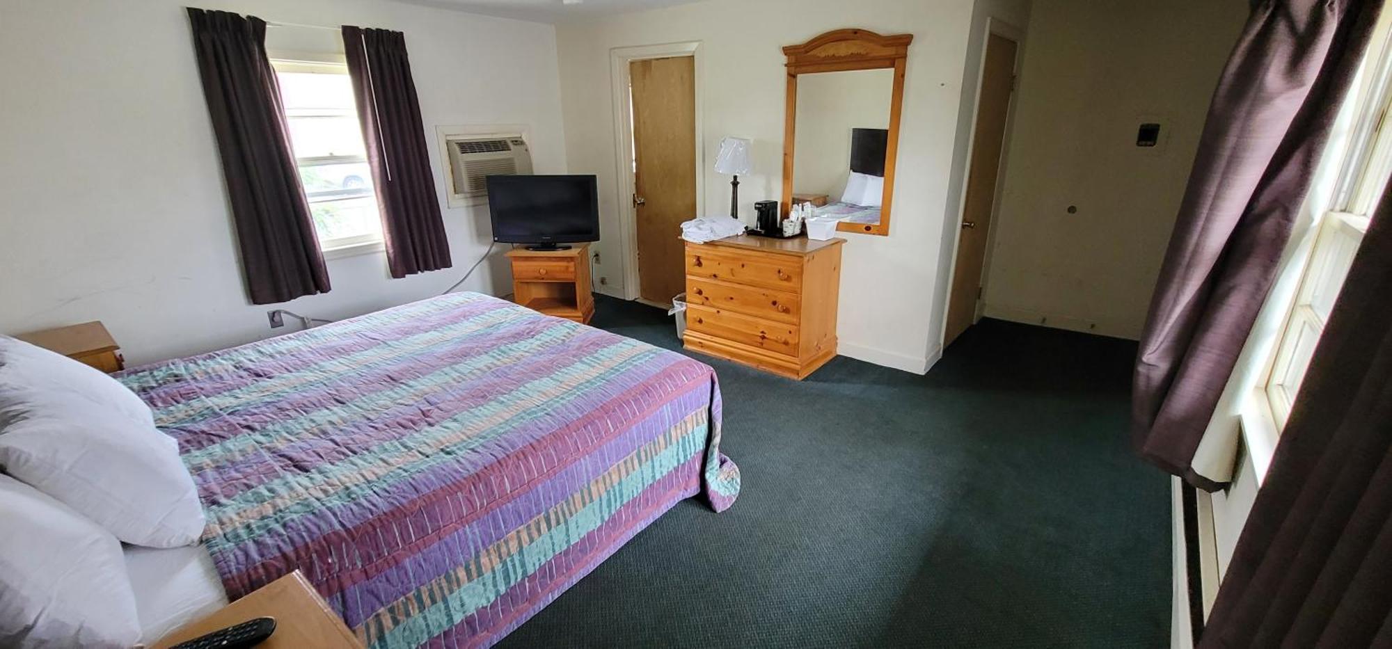 Town & Country Inn 锡康克 外观 照片