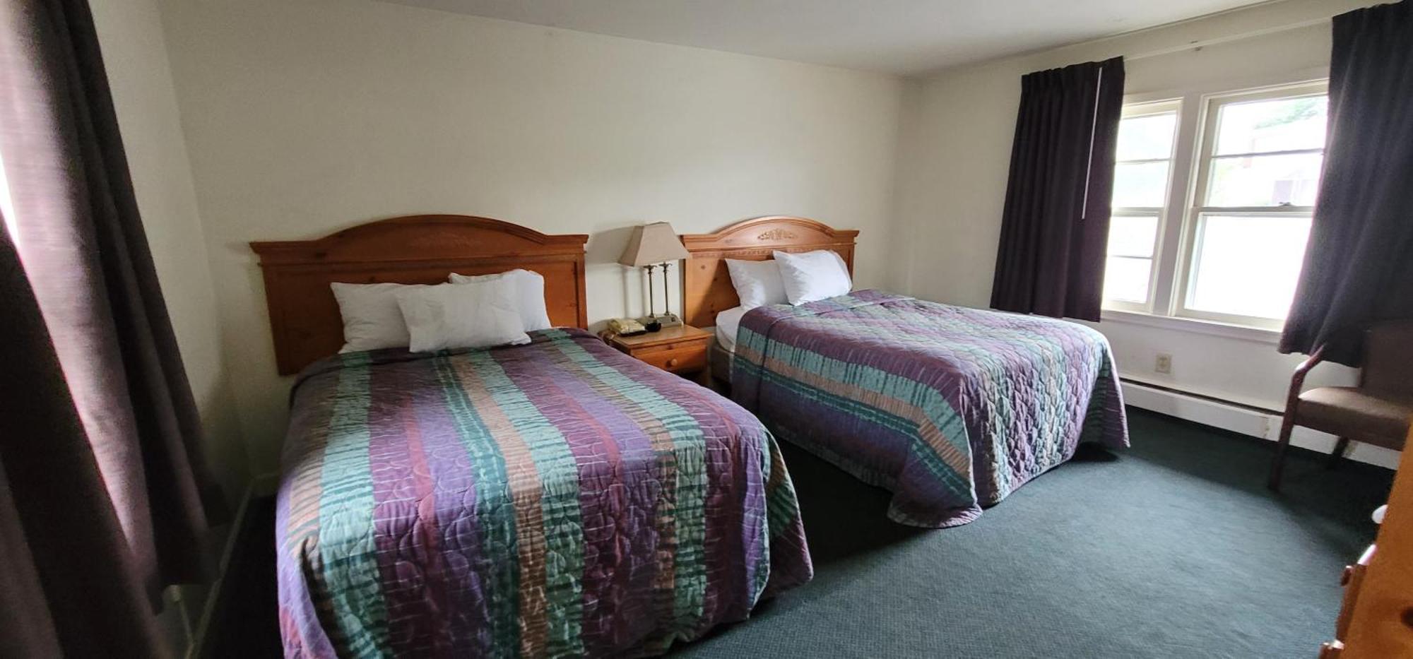 Town & Country Inn 锡康克 外观 照片