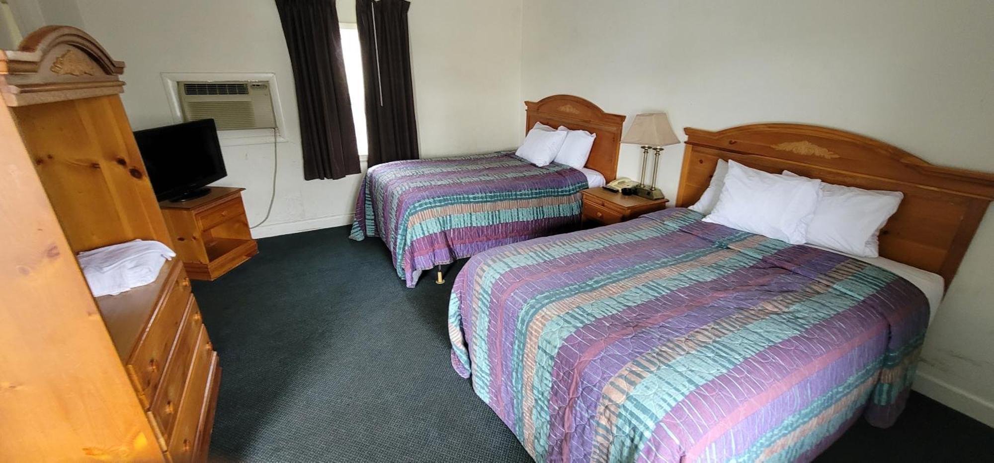 Town & Country Inn 锡康克 外观 照片