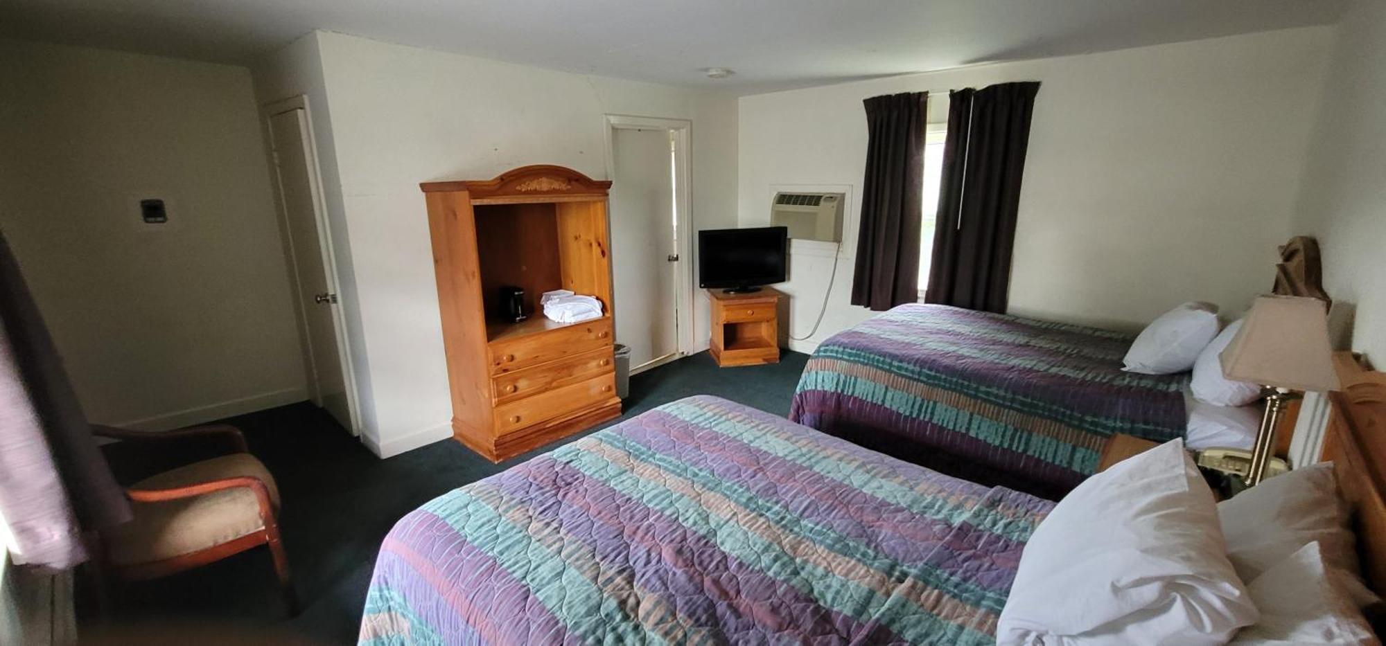 Town & Country Inn 锡康克 外观 照片