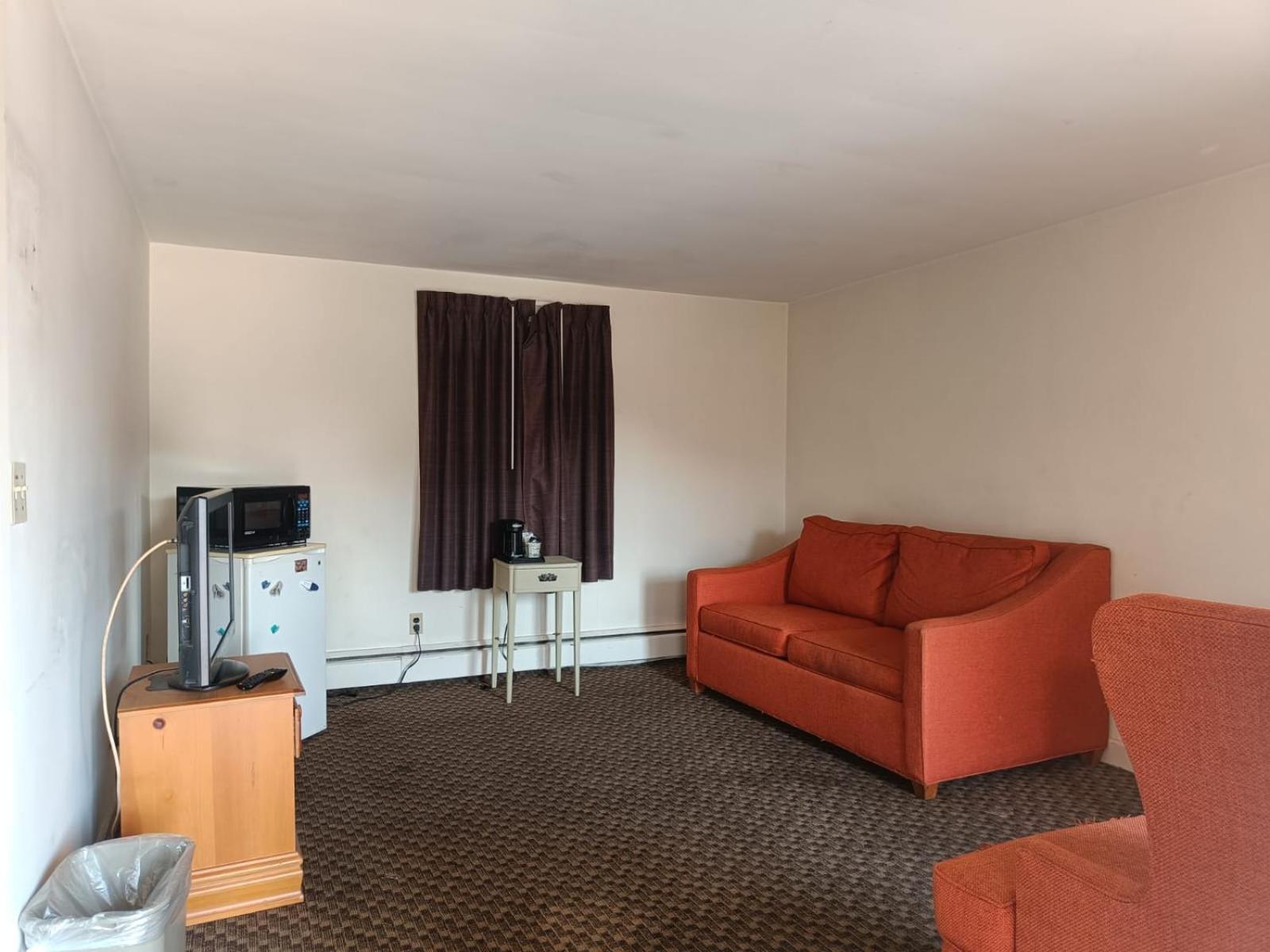 Town & Country Inn 锡康克 外观 照片